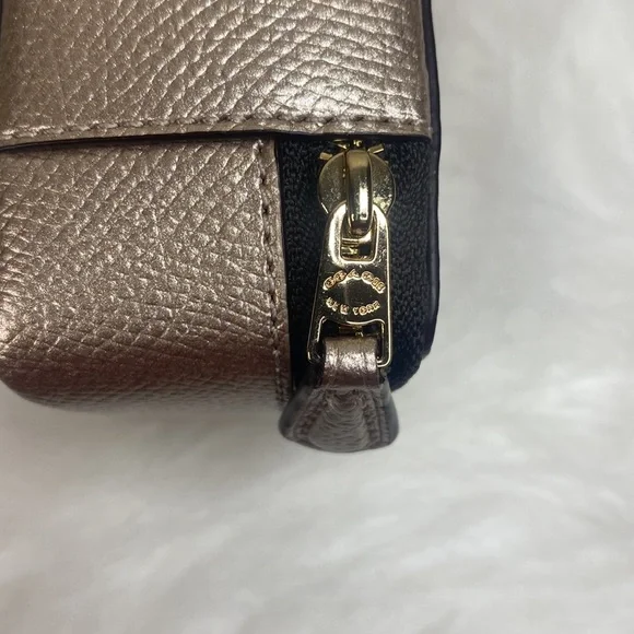 COACH Jewelry/ Travel Box Metallic Gold/ Brown (NWOT) - Picture 3 of 6